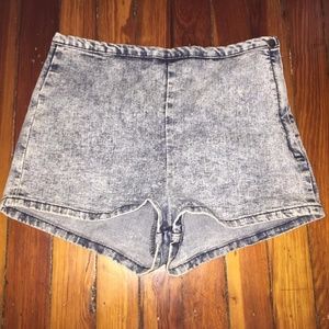 Forever 21 high waist acid wash shorts size 29